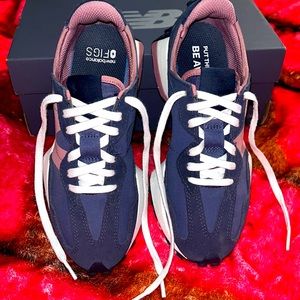 NEW BALANCE-FIGS SPACE NAVY 327 UNISEX SNEAKERS